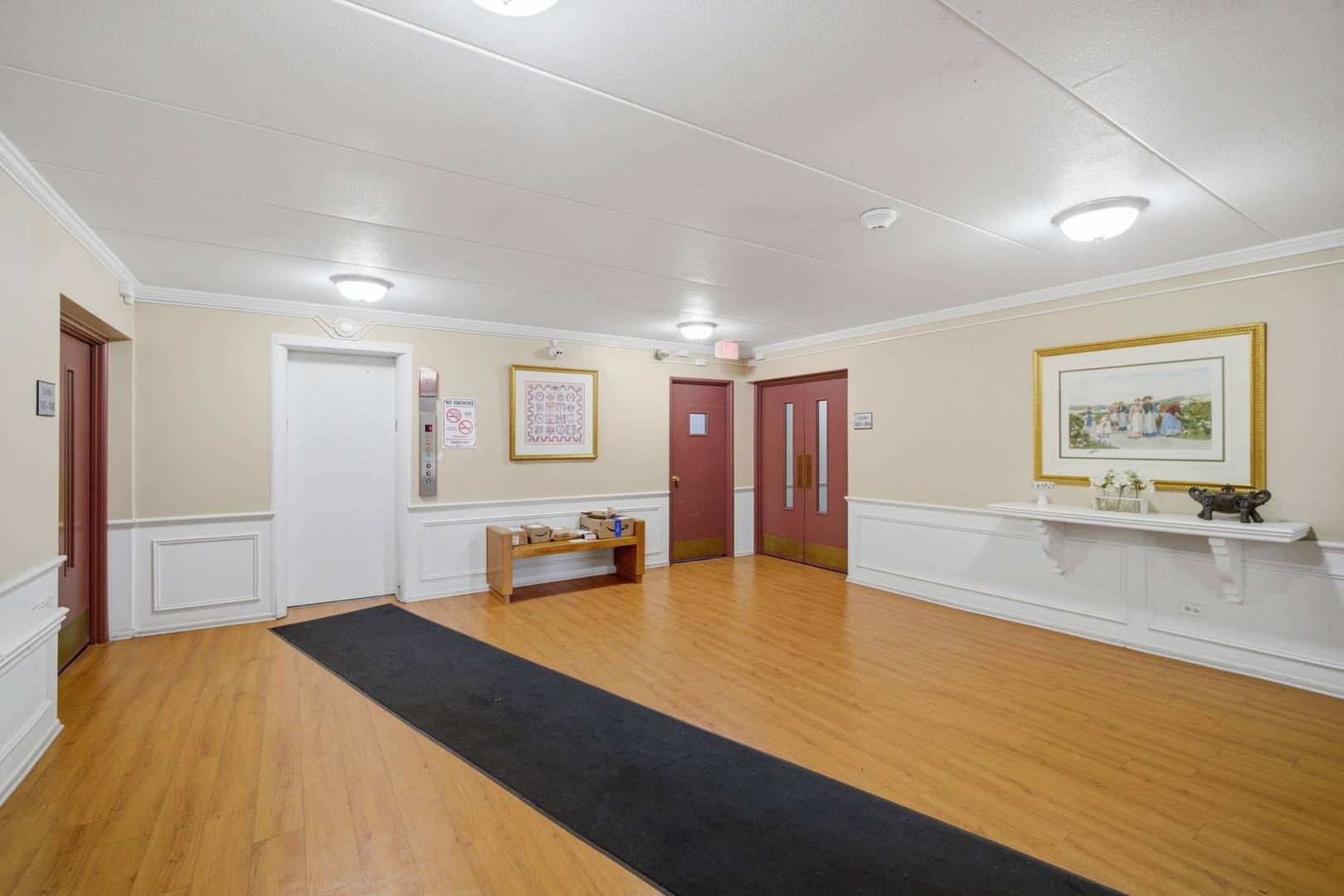 505 CLEVELAND AVE #106, Arlington Heights, IL 60005