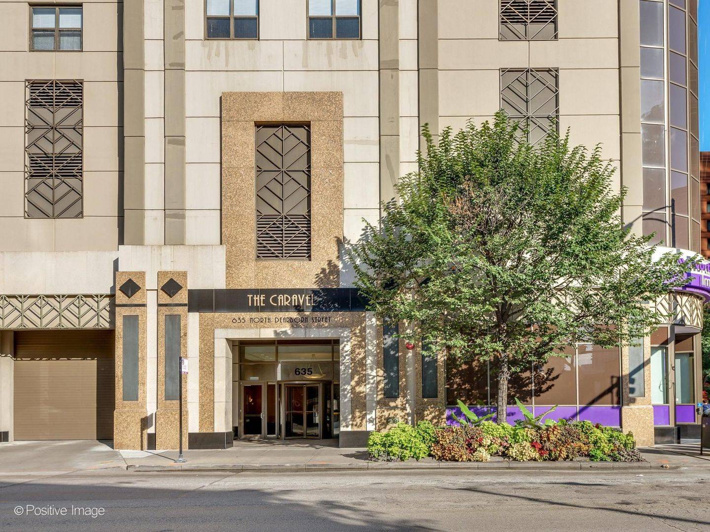 635 N Dearborn ST #1301, Chicago, IL 60654