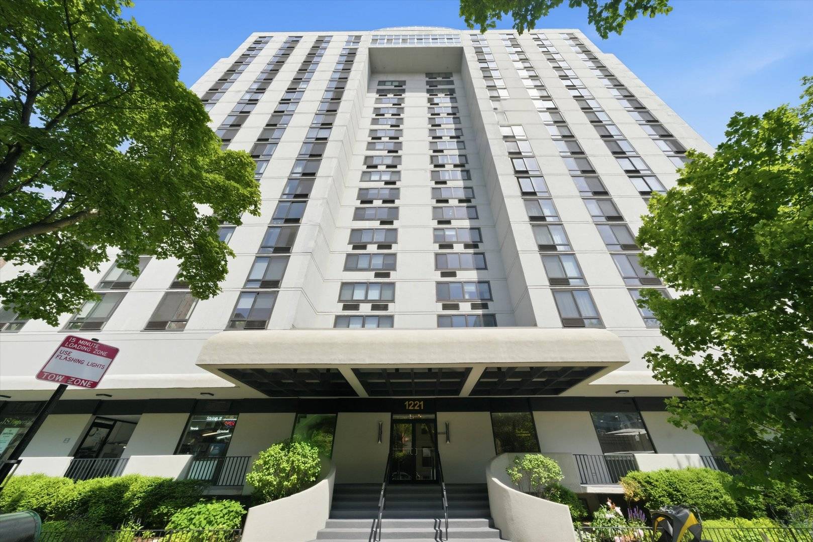 1221 N Dearborn ST #608S, Chicago, IL 60610