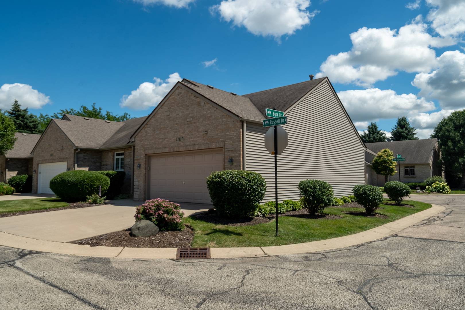 11417 Russell DR #1, Huntley, IL 60142