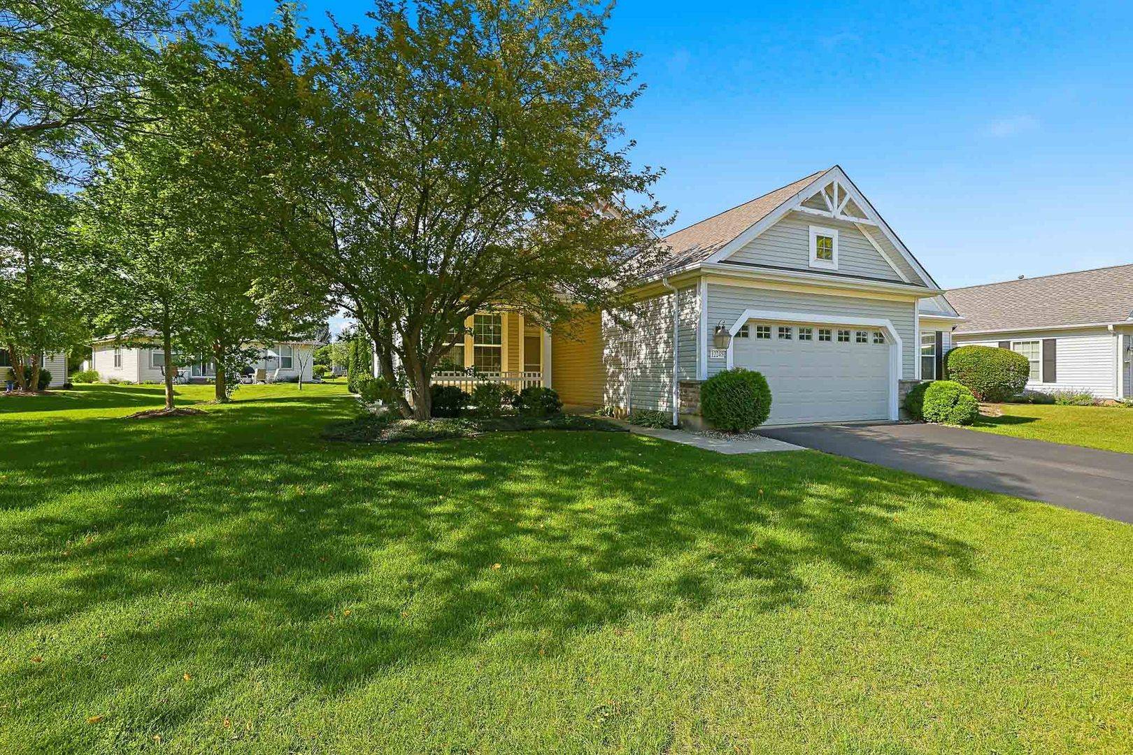 12245 Songbird LN, Huntley, IL 60142