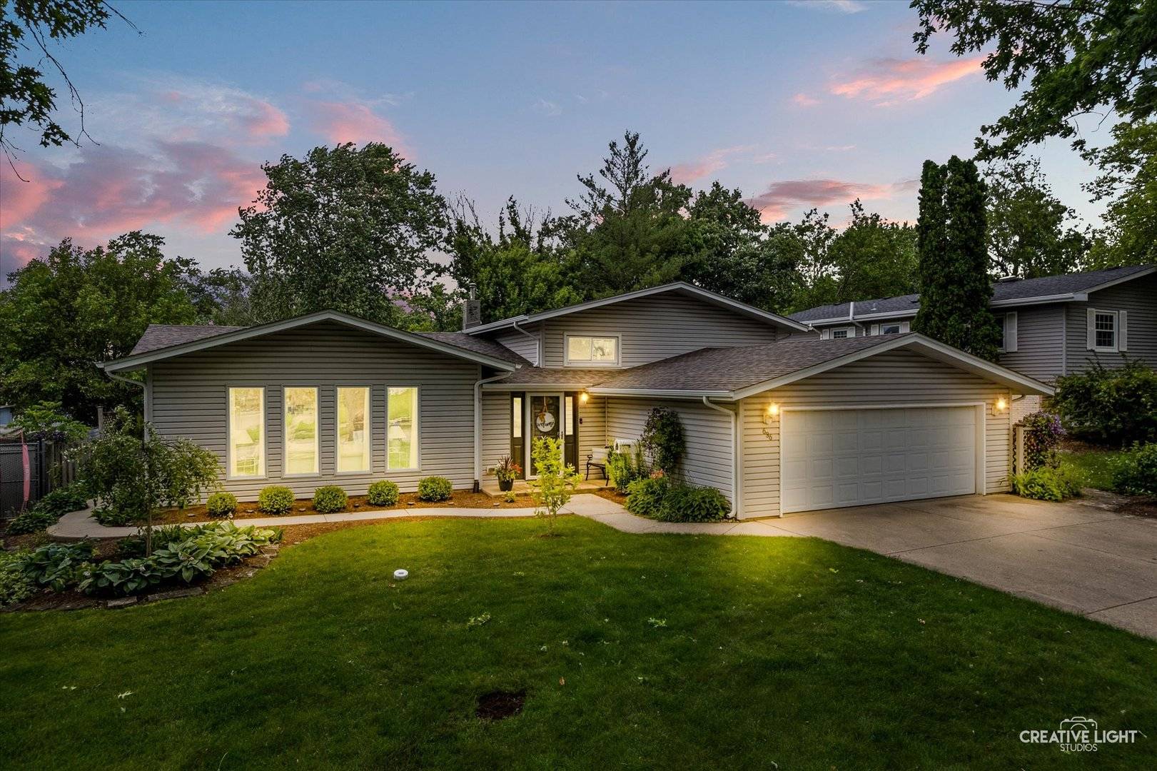 636 South RD, Lisle, IL 60532