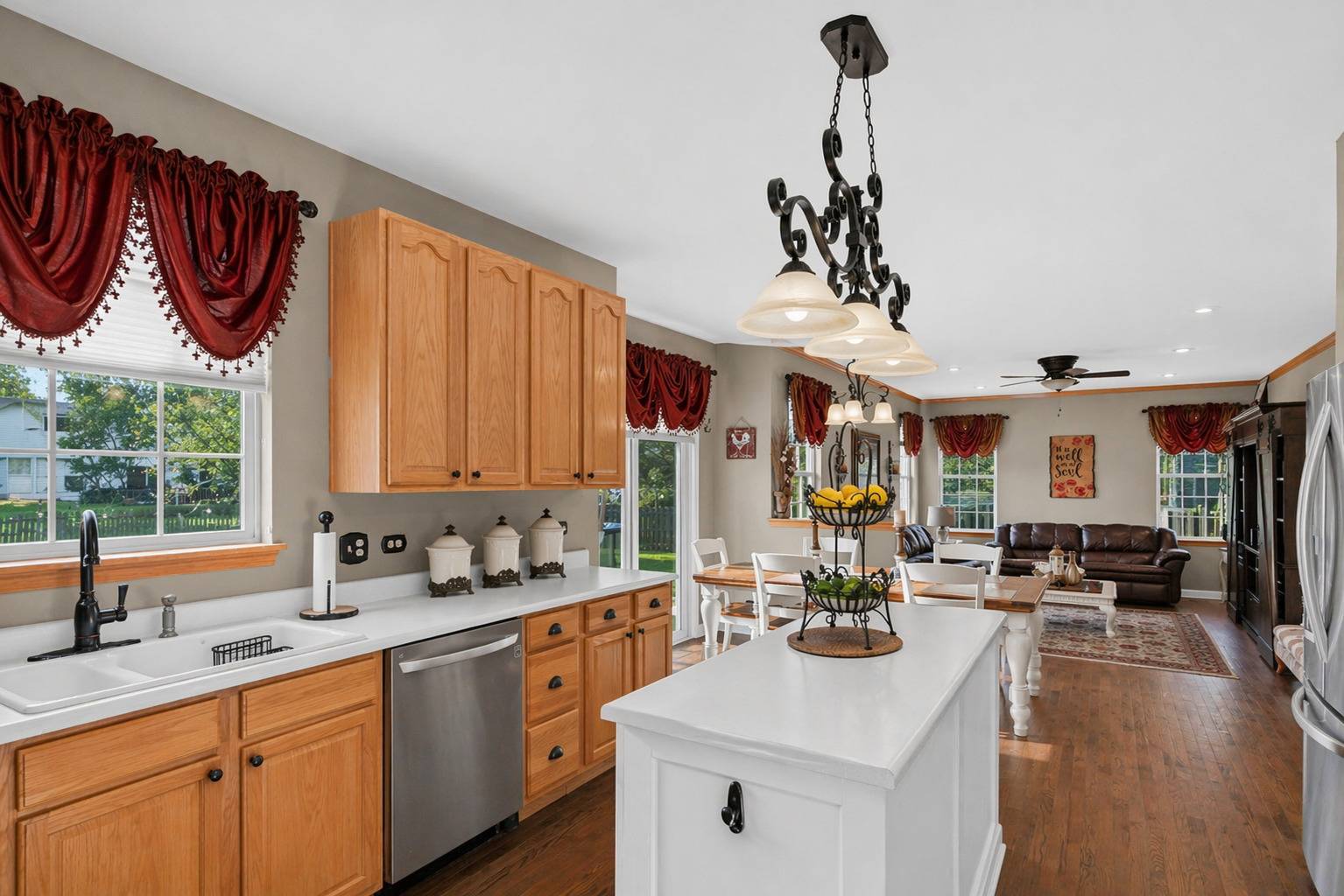 280 Prestwicke BLVD, Algonquin, IL 60102