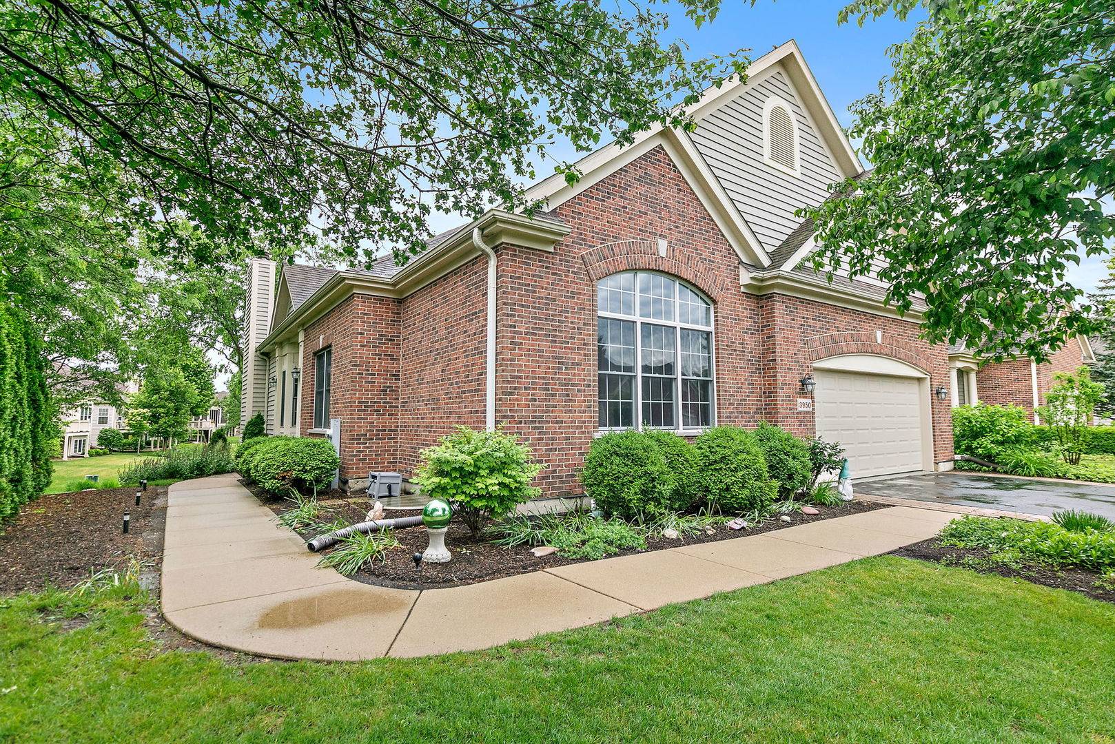 3950 Coyote Lakes CIR, Lake In The Hills, IL 60156