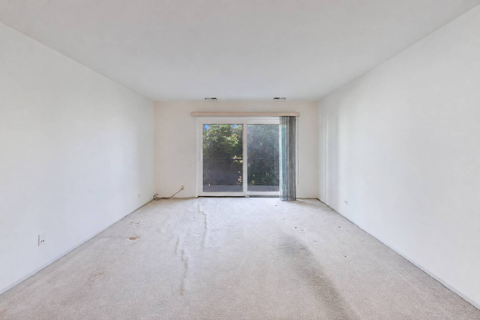 8620 Waukegan RD #303, Morton Grove, IL 60053