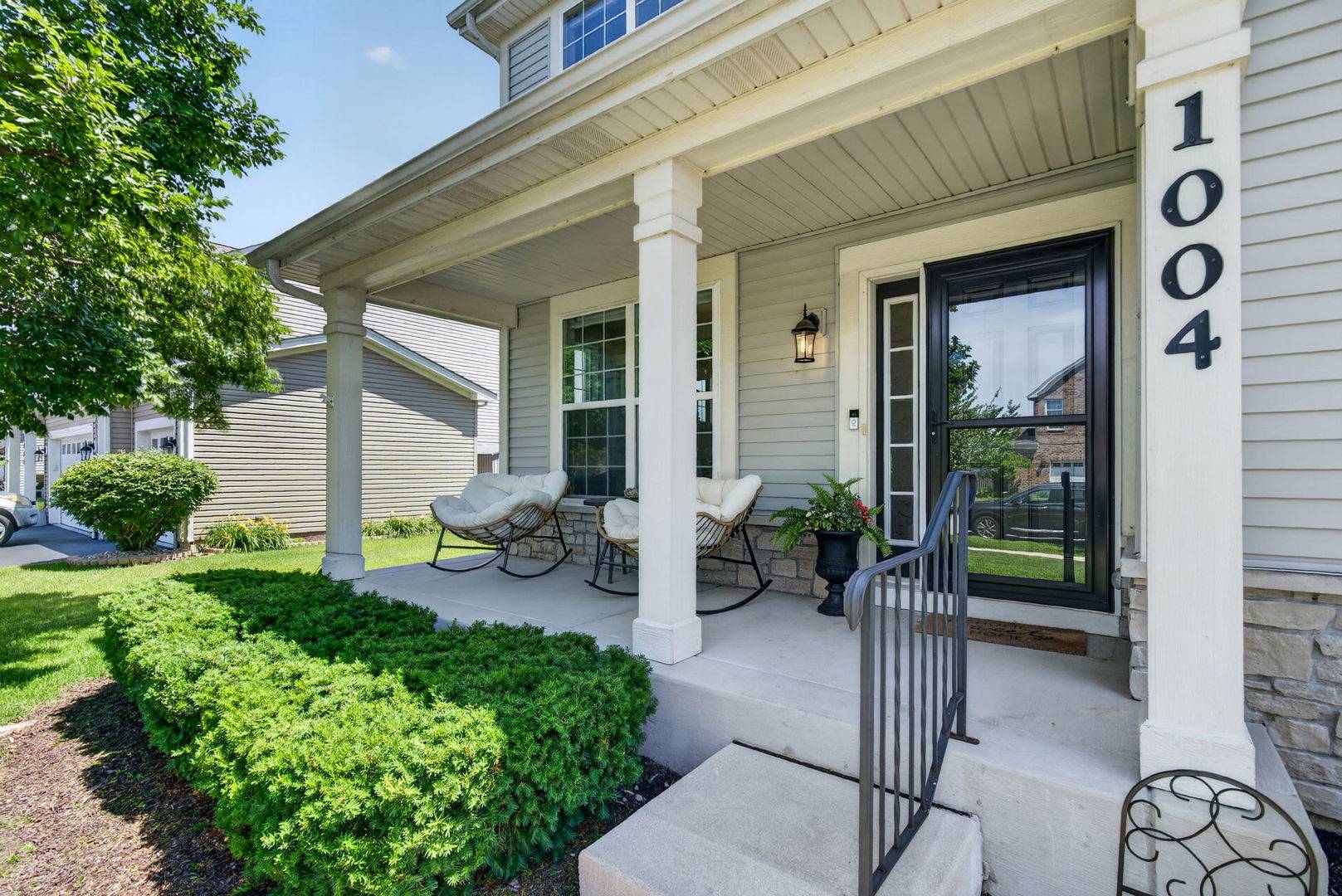 1004 Hudson DR, Joliet, IL 60431