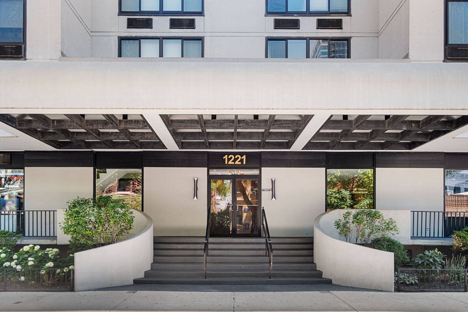 1221 N Dearborn ST #1010S, Chicago, IL 60610