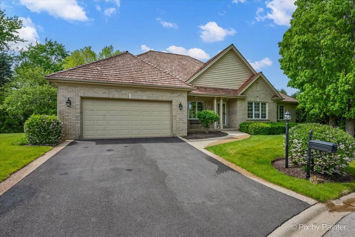 20 LOCHBROOK LN, Inverness, IL 60010