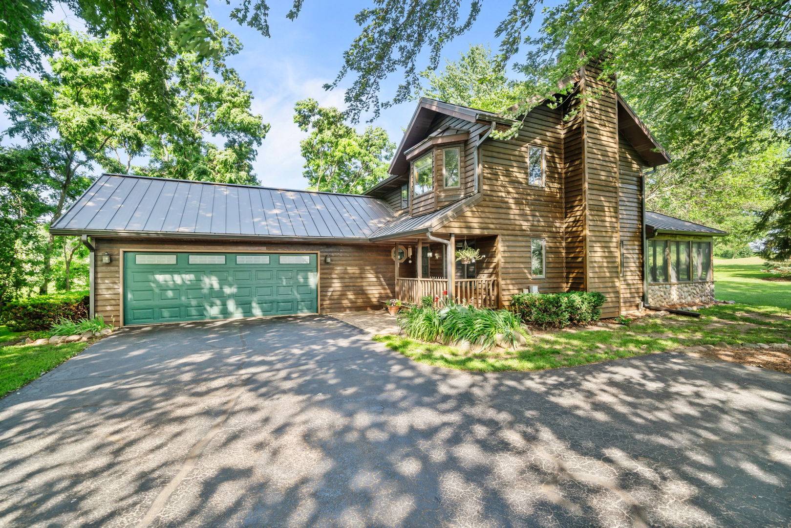 8411 N Killbuck RD, Monroe Center, IL 61052