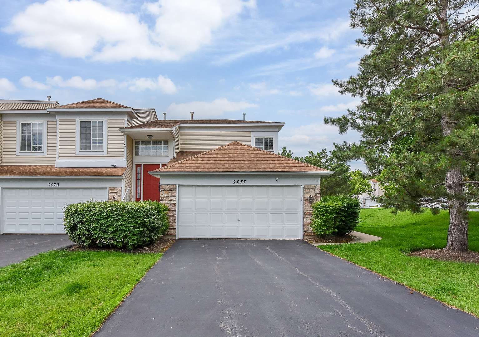 2077 College Green DR #2077, Elgin, IL 60123