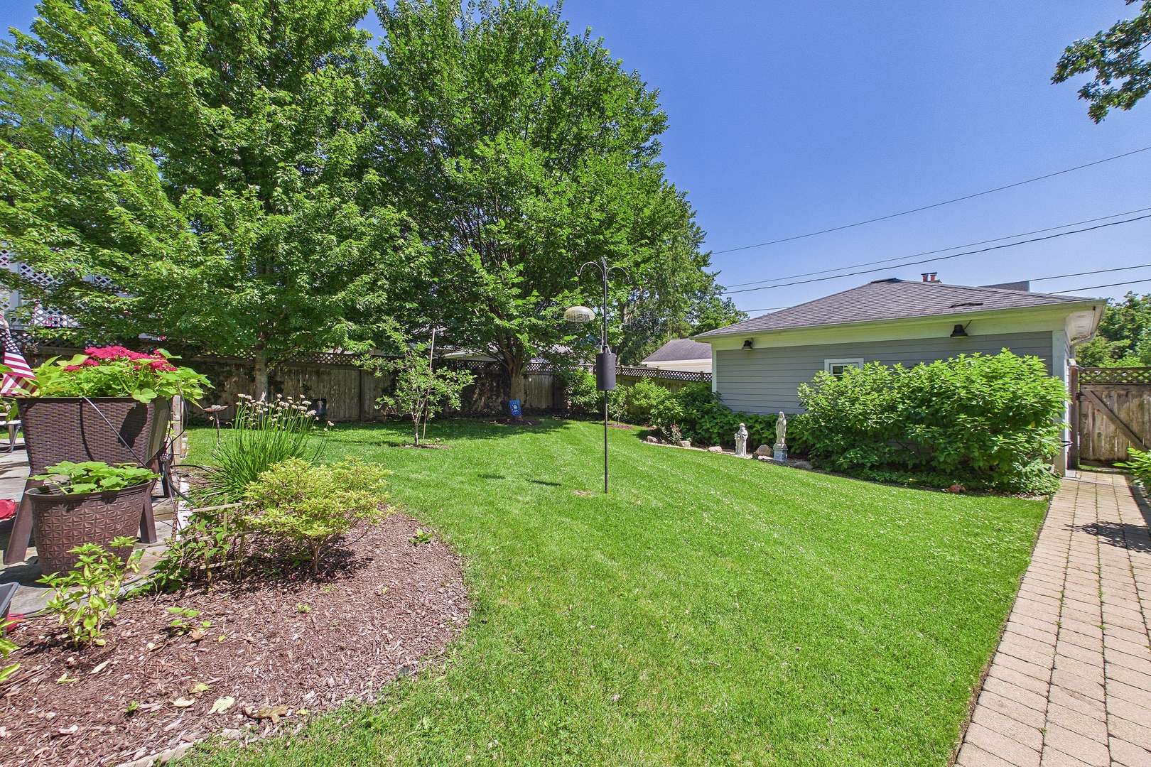 1050 Spruce ST, Winnetka, IL 60093