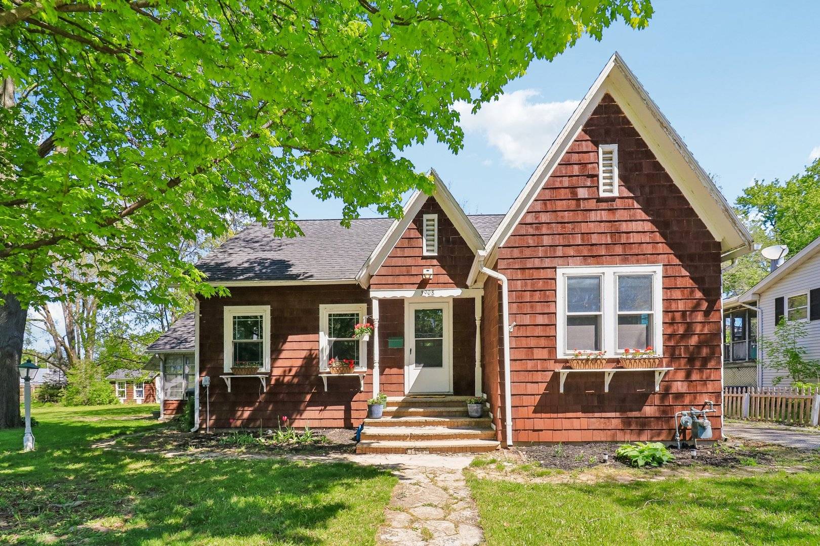 3908 W Kane AVE, Mchenry, IL 60050