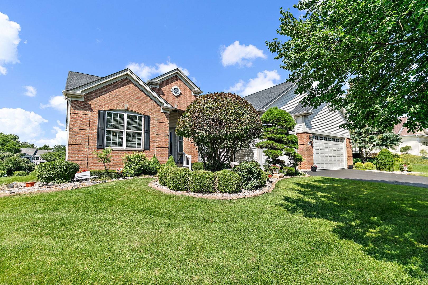 12552 Pheasant Ridge DR, Huntley, IL 60142