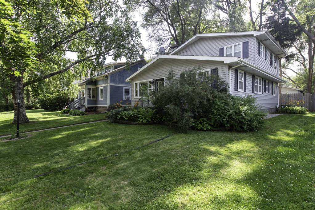 2408 Elim AVE, Zion, IL 60099