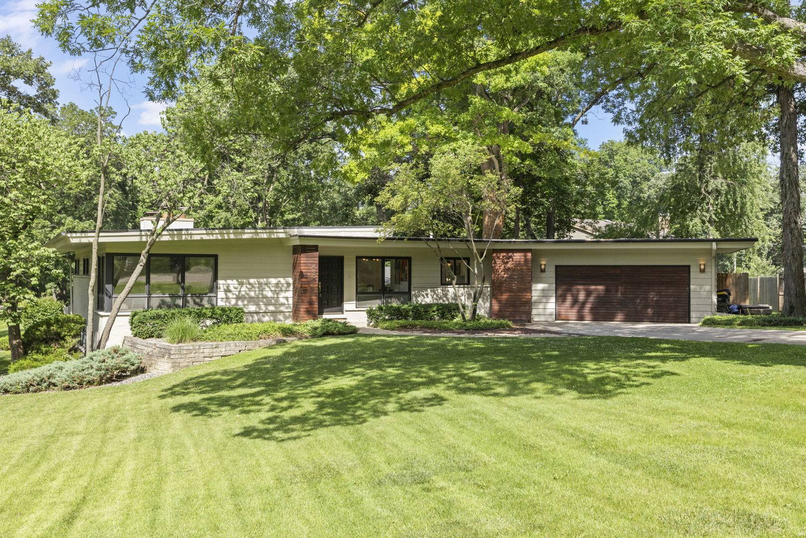 3N410 Maple CT, West Chicago, IL 60185