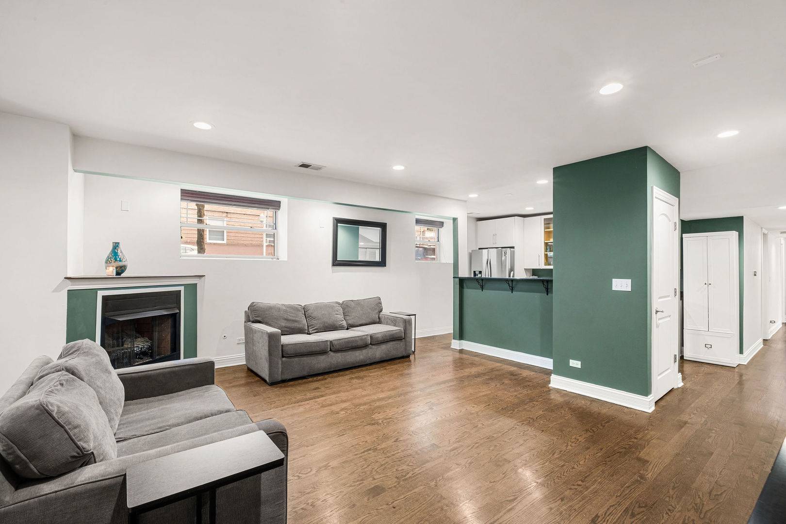 4457 N Magnolia AVE #G, Chicago, IL 60640
