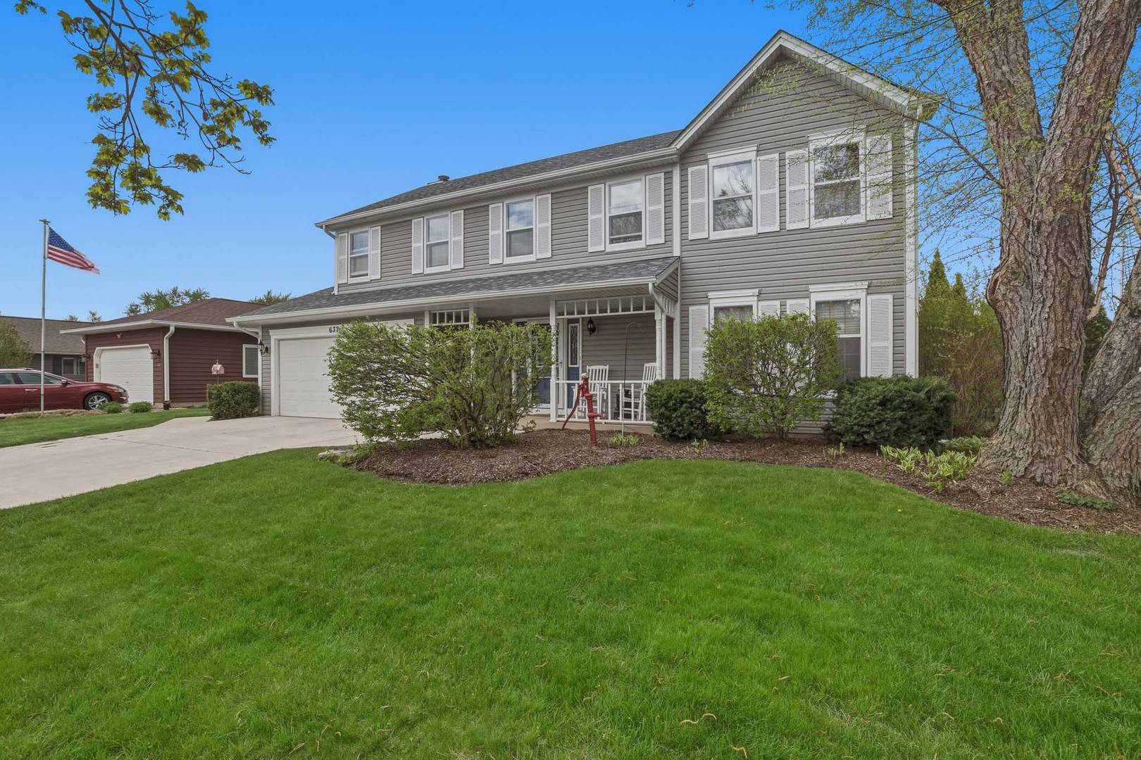 637 N Lyle AVE, Elgin, IL 60123