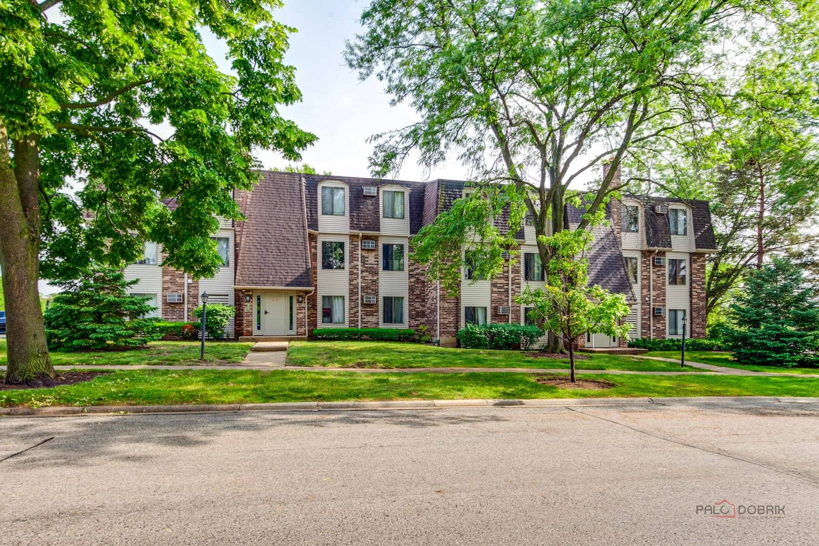 985 S Court Of Shorewood CT #2B, Vernon Hills, IL 60061