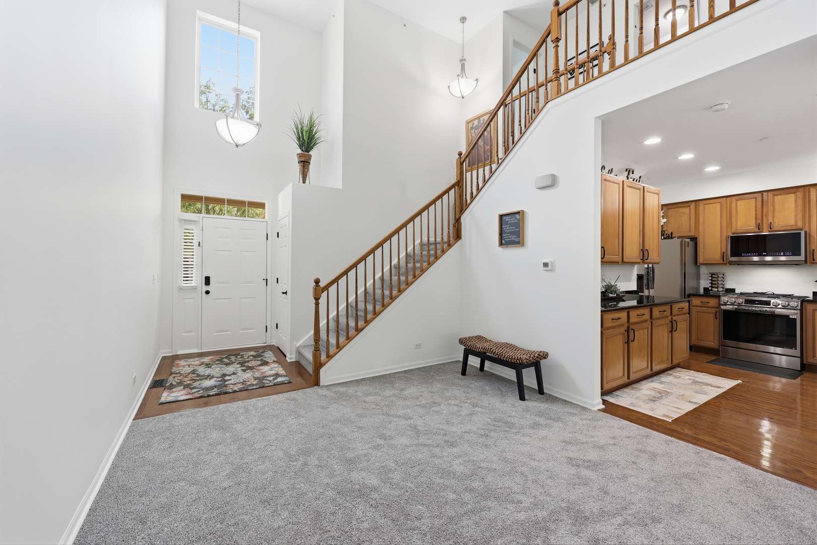 10011 Cummings ST, Huntley, IL 60142