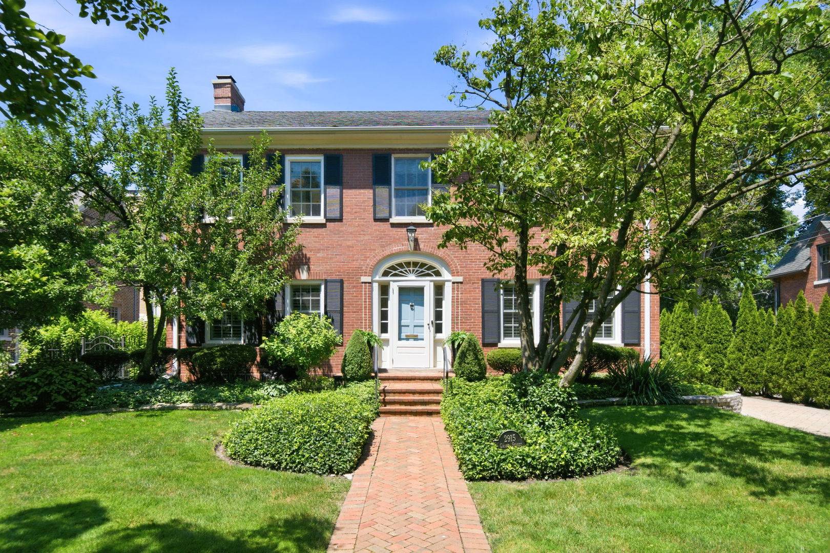 2915 Grant ST, Evanston, IL 60201