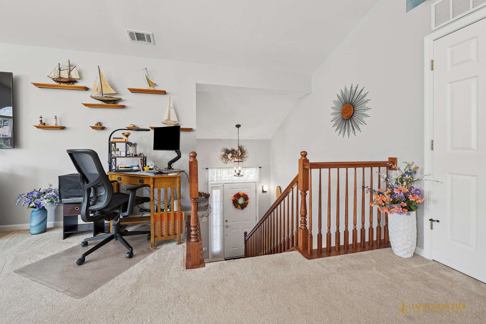 5302 Cobblers XING, Mchenry, IL 60050