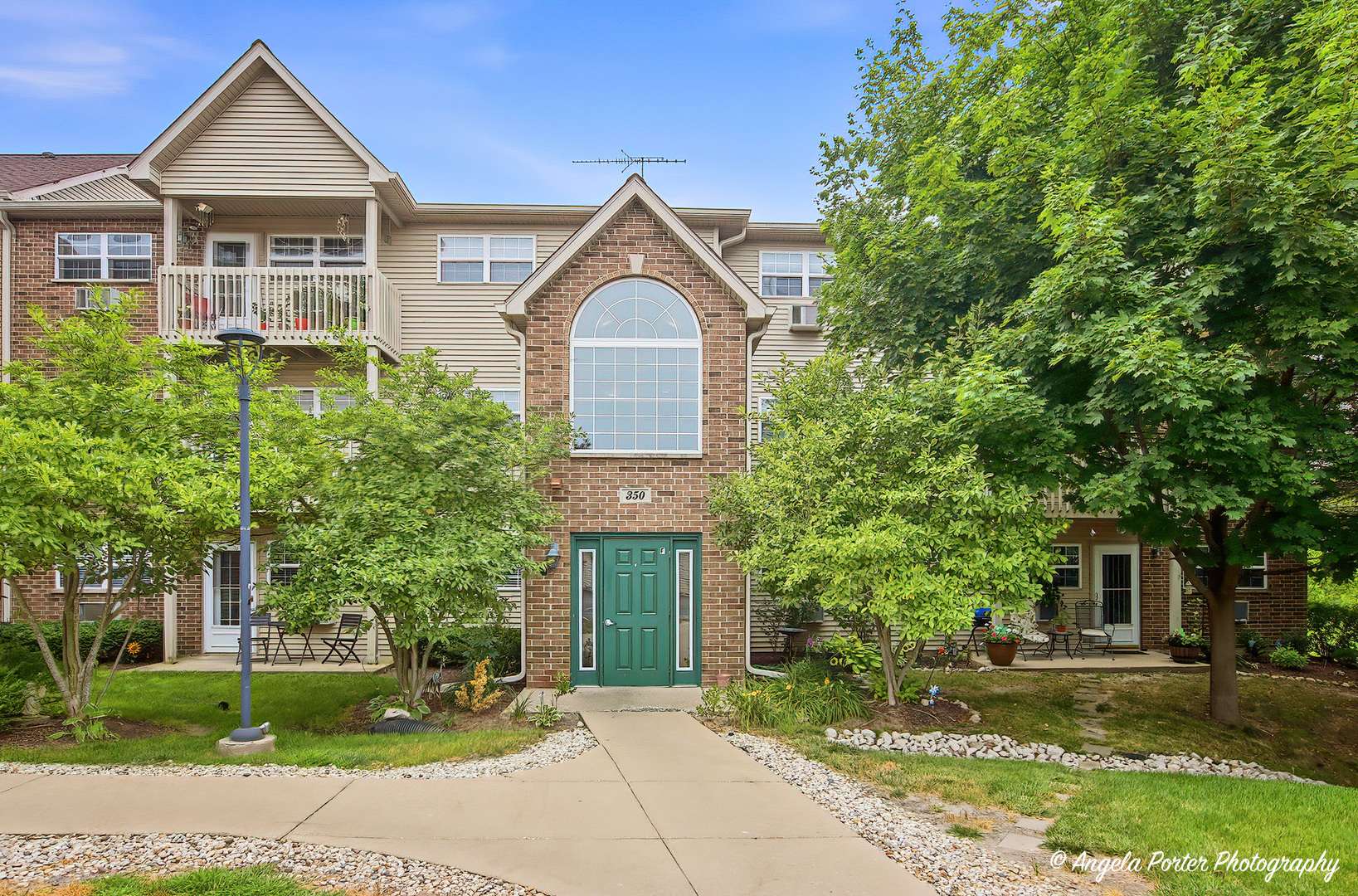 350 Cunat BLVD #2A, Richmond, IL 60071