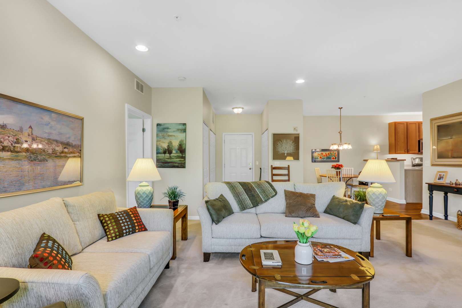 34451 N Old Walnut CIR #205, Gurnee, IL 60031