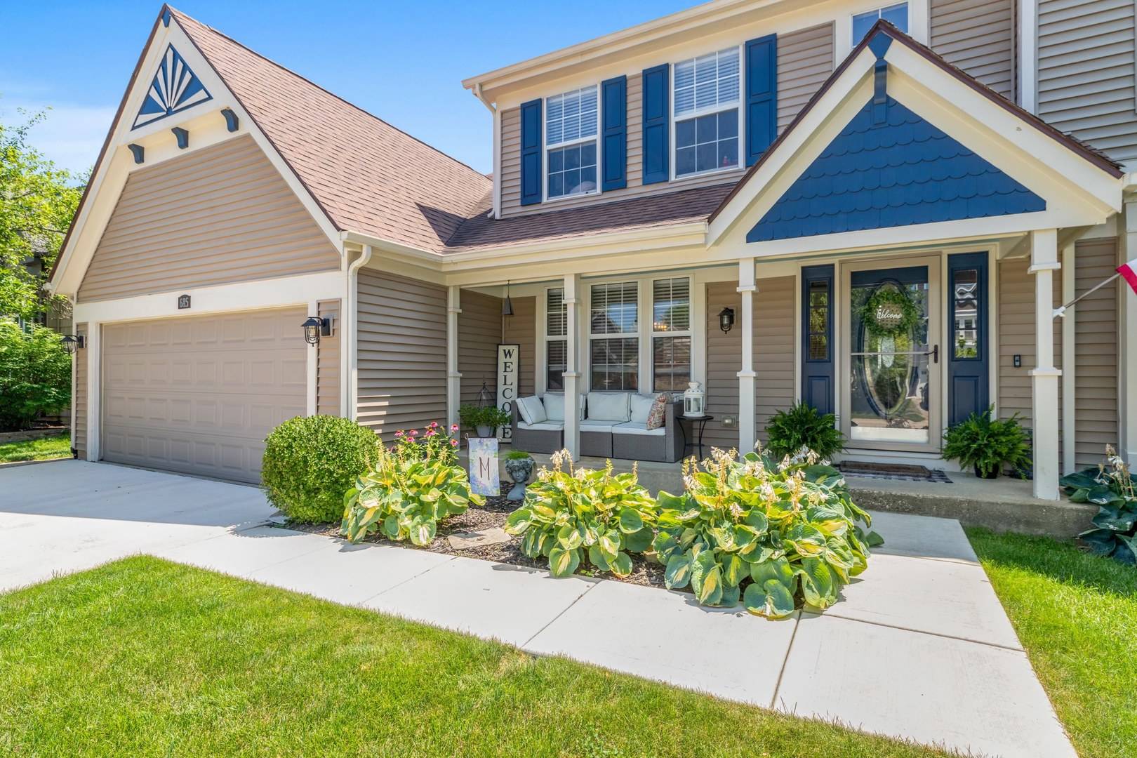 685 Morning Glory LN, Bartlett, IL 60103