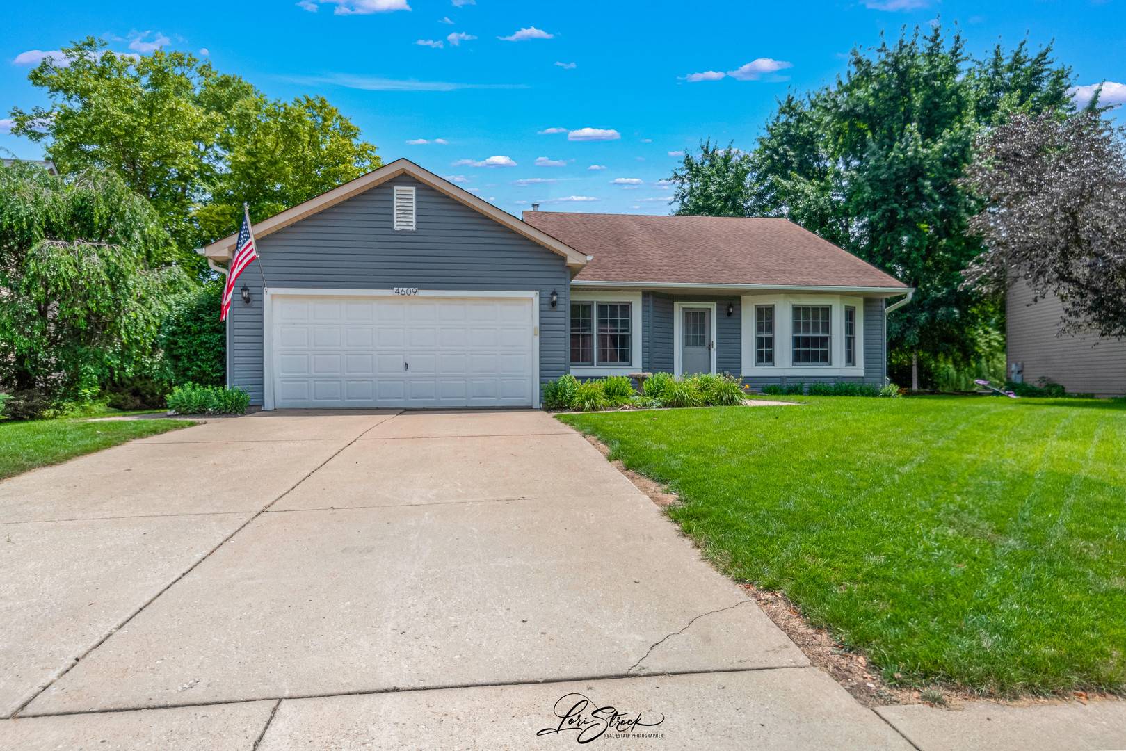 4609 W Glenbrook TRL, Mchenry, IL 60050