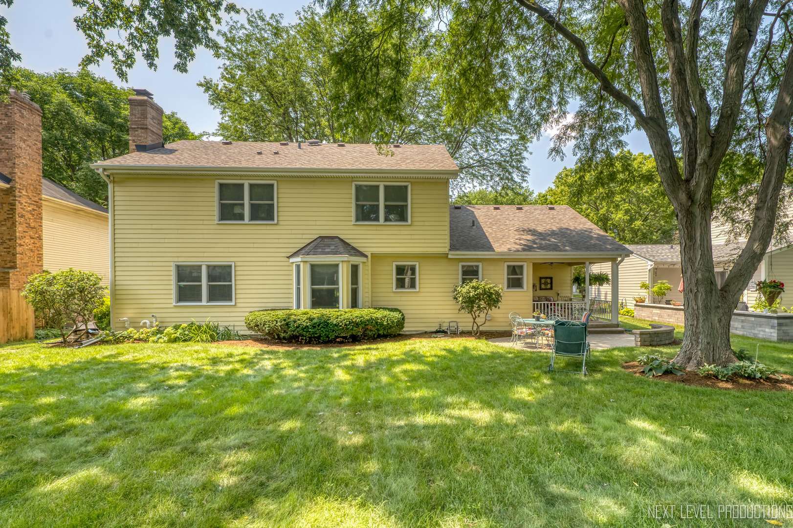 1200 Piccadilly CIR, Naperville, IL 60563