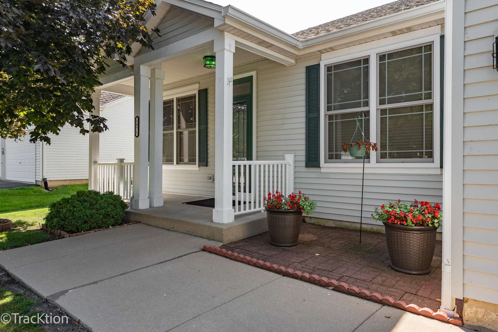 1971 SEDGEGRASS TRL, Aurora, IL 60504
