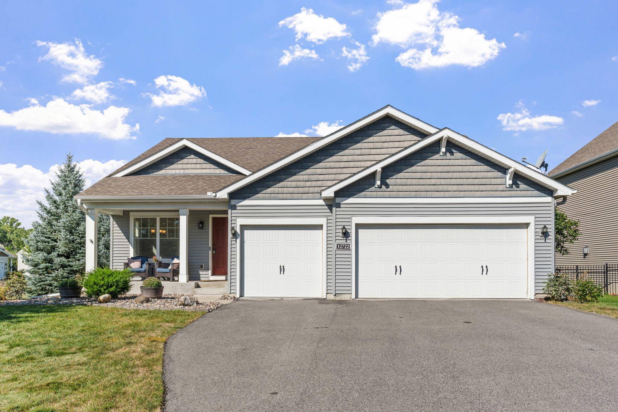 12722 Glenhurst AVE, Savage, MN 55378