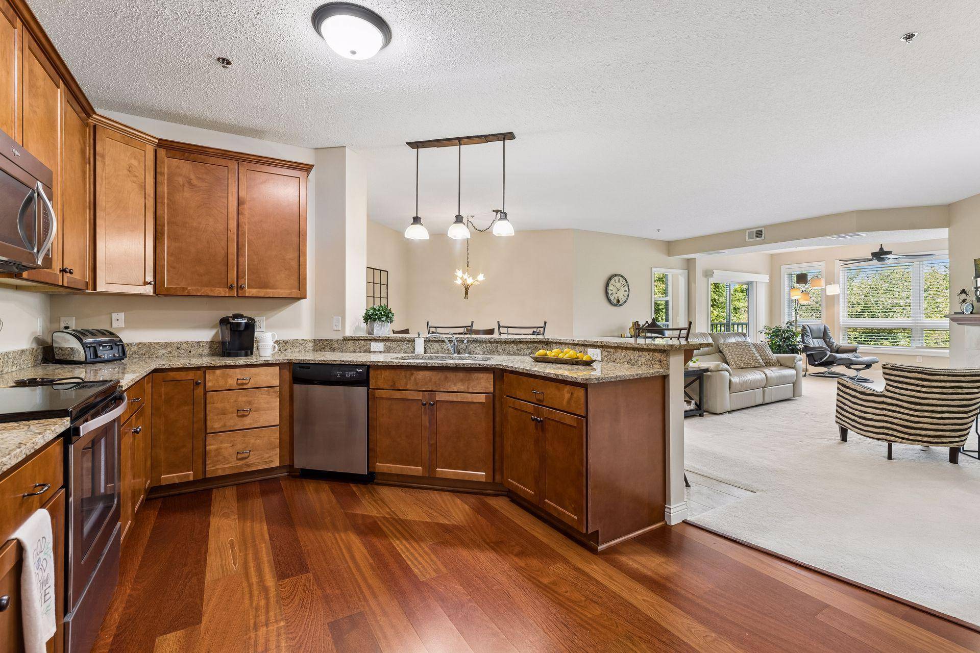 2670 Kelley Pkwy #103, Orono, MN 55356