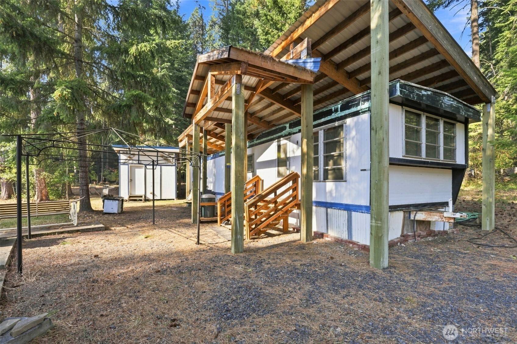 570 W Pacific AVE, Ronald, WA 98940
