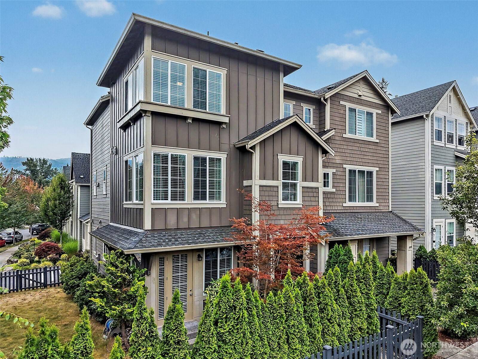 37721 SE Fury ST, Snoqualmie, WA 98065