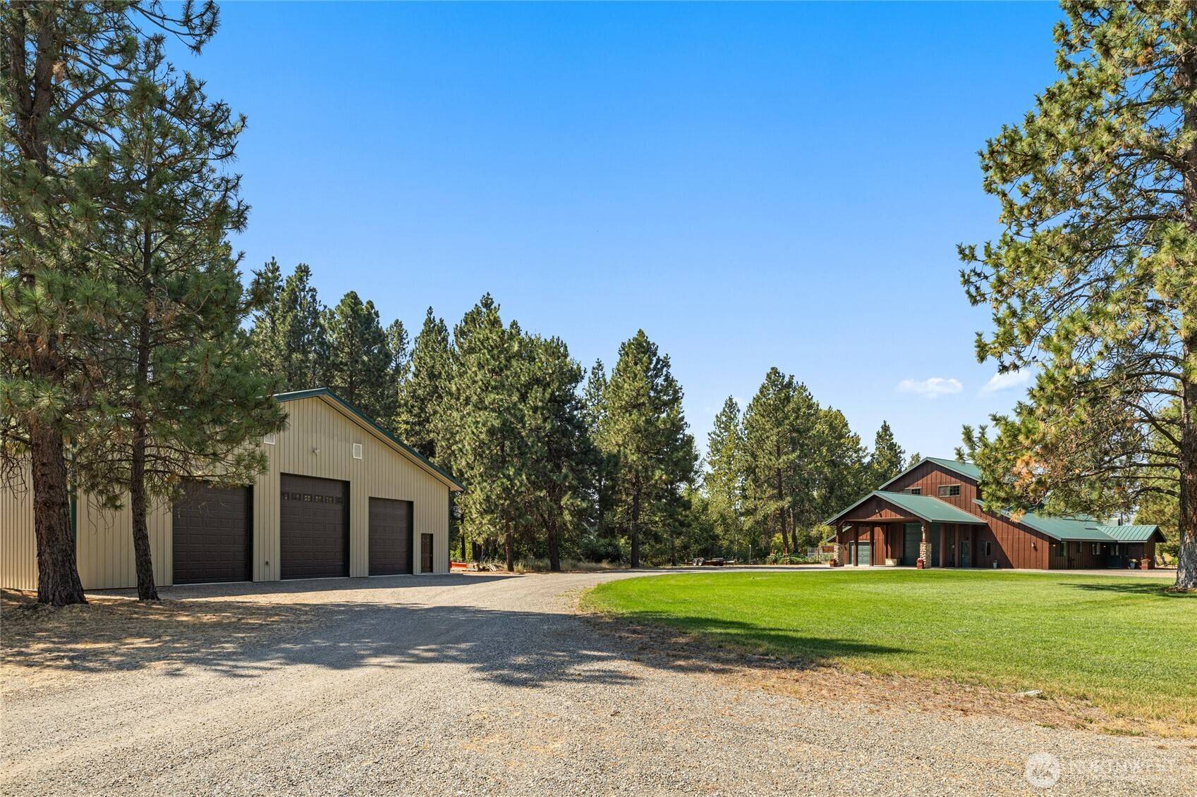 1703 Airport RD, Cle Elum, WA 98922