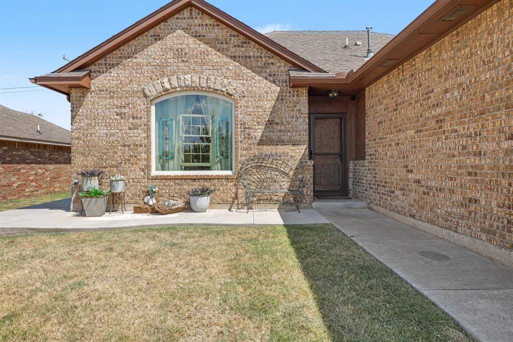3420 Arcadia DR, Yukon, OK 73099