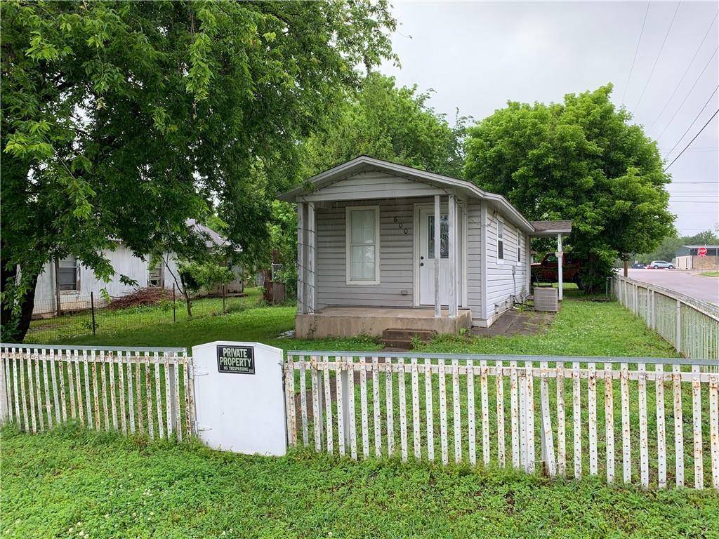 600 W Russell AVE, Seminole, OK 74868