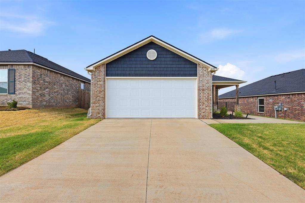 6157 Holm Oak RD, Edmond, OK 73034