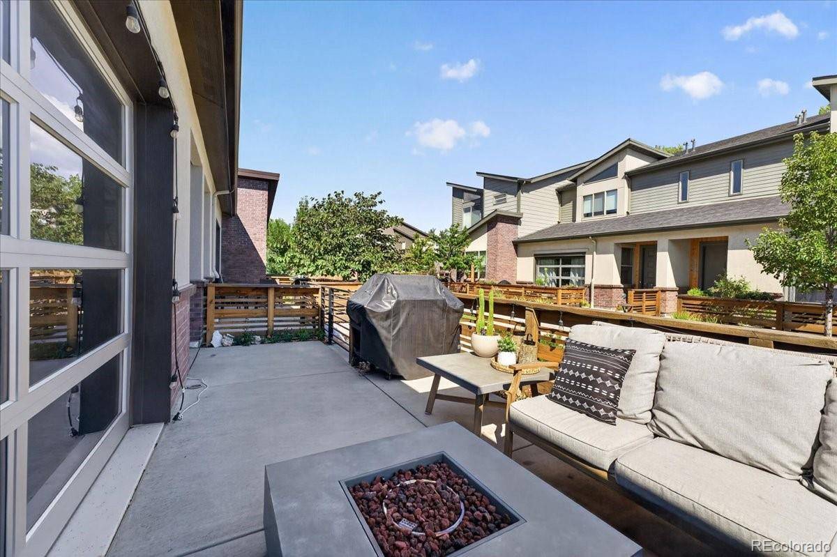11665 W 44th AVE, Wheat Ridge, CO 80033
