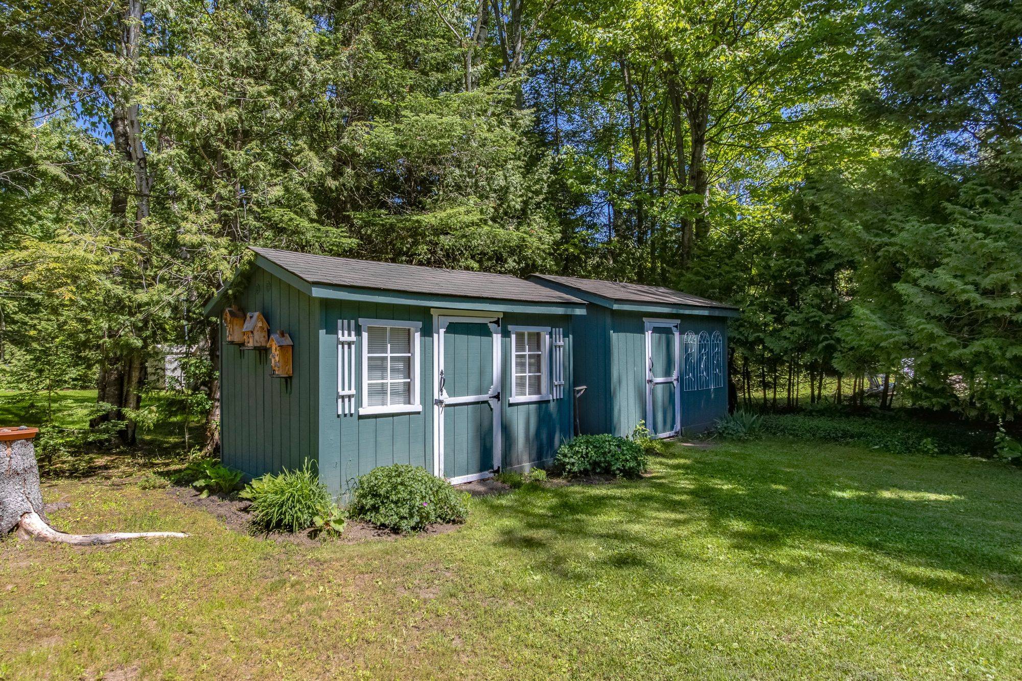 19 Adelard RD, Tiny, ON L0L 2J0