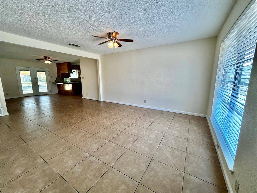 5908 Derek Drive, Watauga, TX 76148