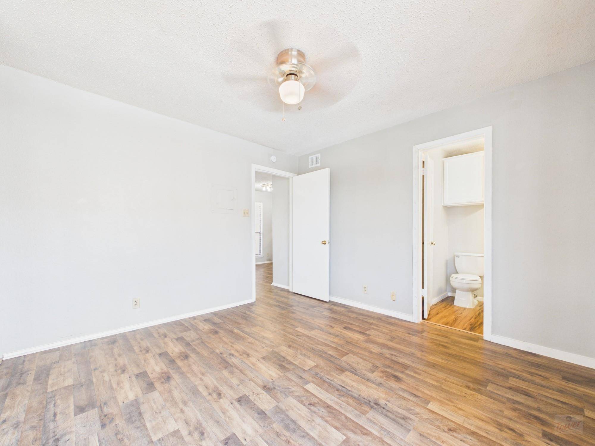3115 Helms ST #210, Austin, TX 78705