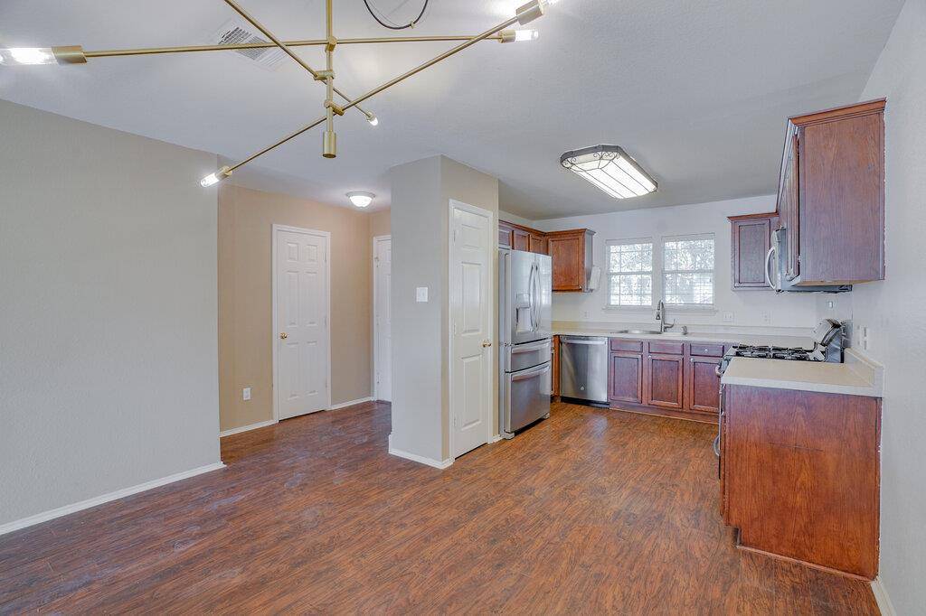 1512 Davis Mountain LOOP, Cedar Park, TX 78613