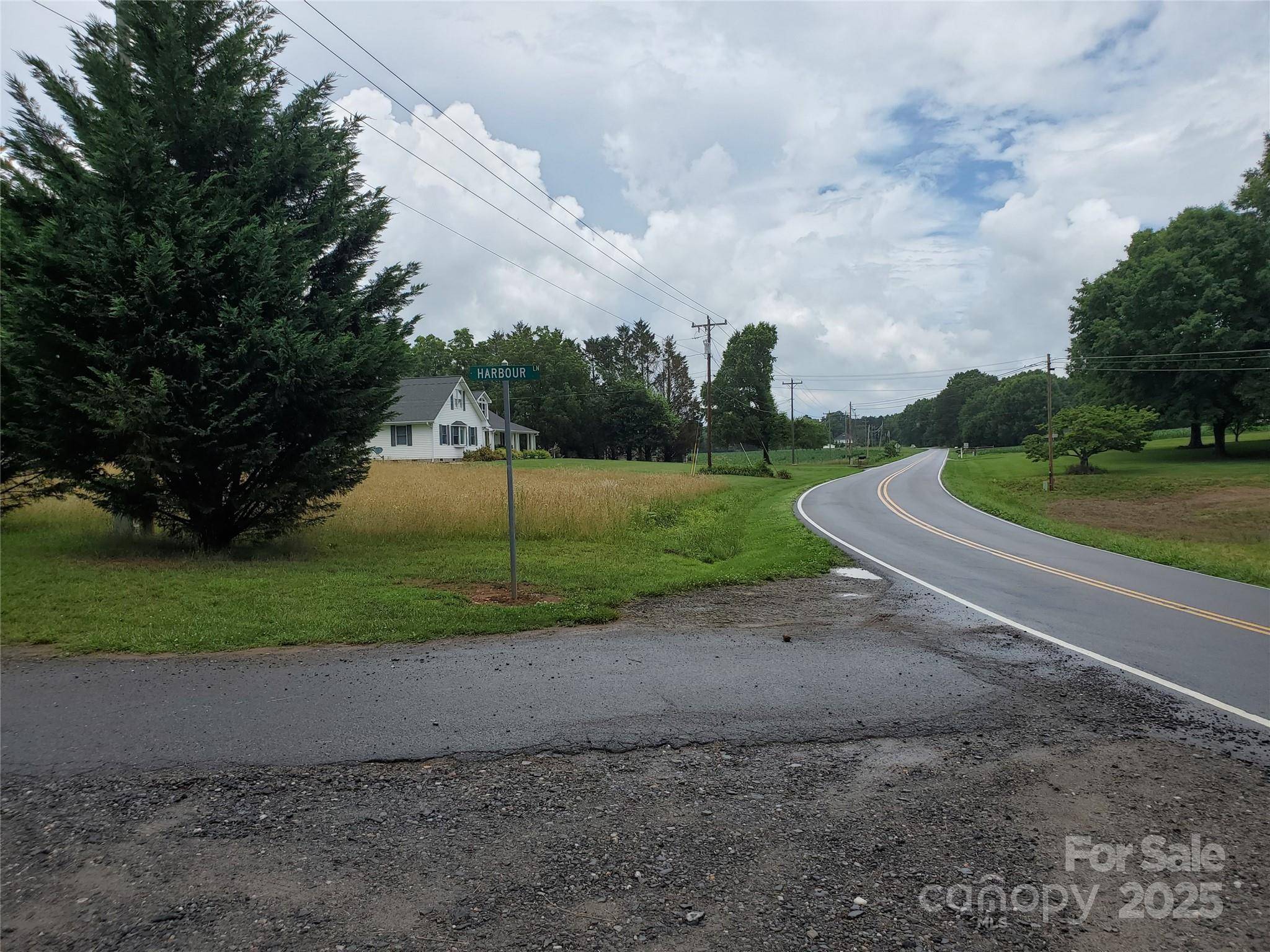 0 Harbour LN, Ararat, NC 27017