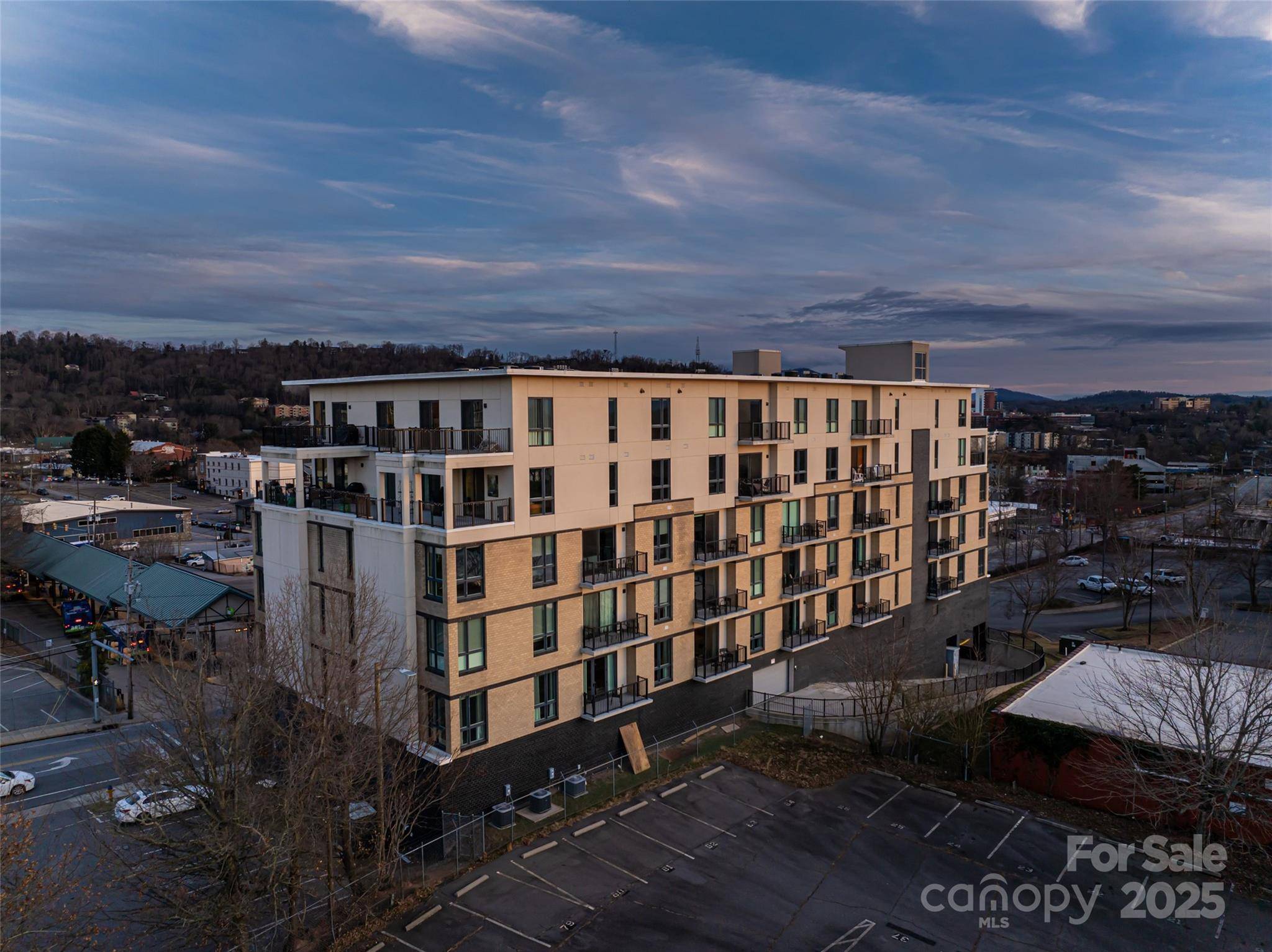 45 Asheland AVE #302, Asheville, NC 28801