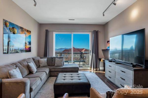 45 Asheland AVE #500, Asheville, NC 28801