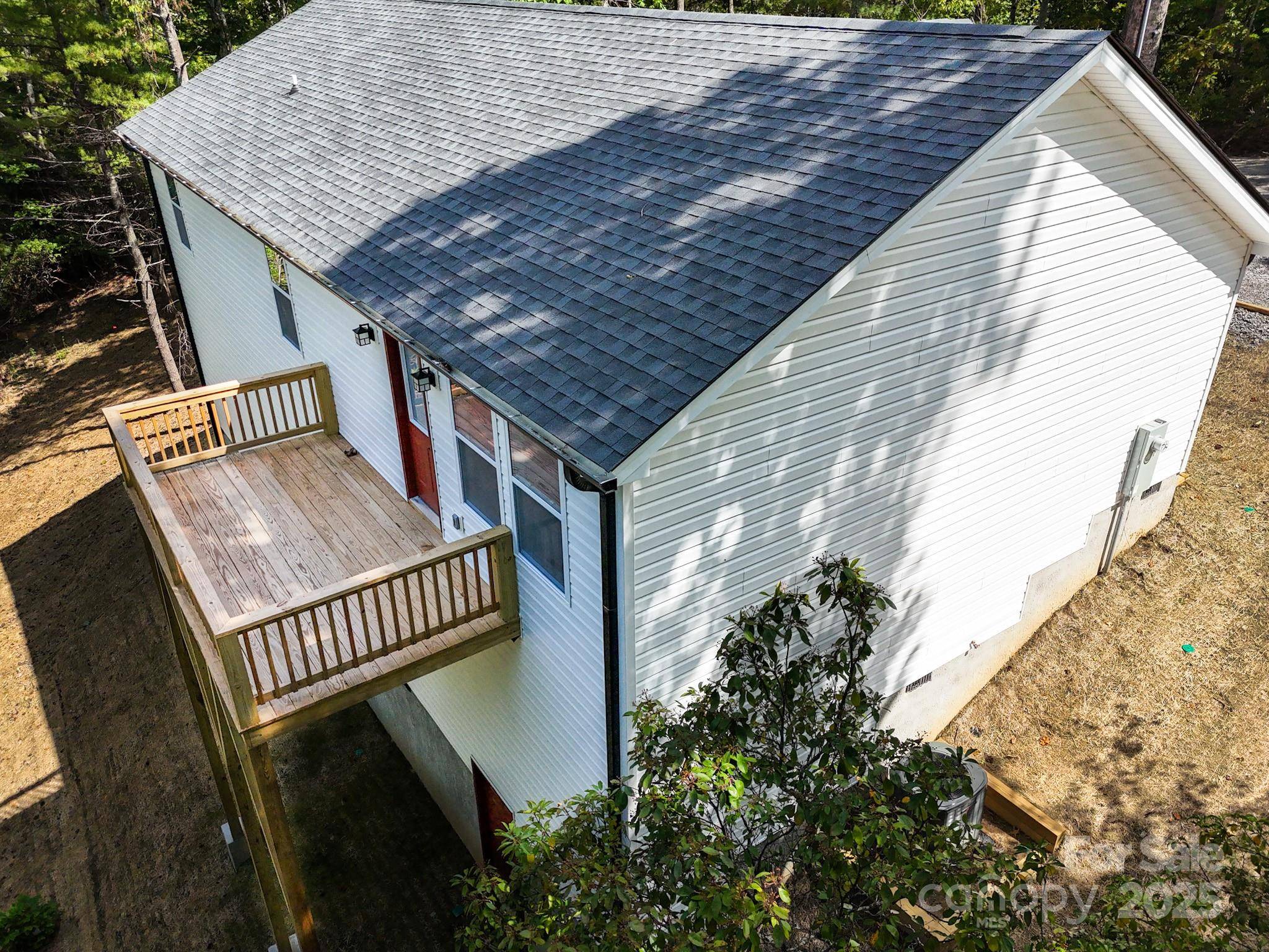 124 Erwin Hill DR, Etowah, NC 28729