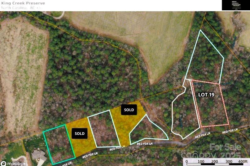 000 Red Fox LN #19, Flat Rock, NC 28731