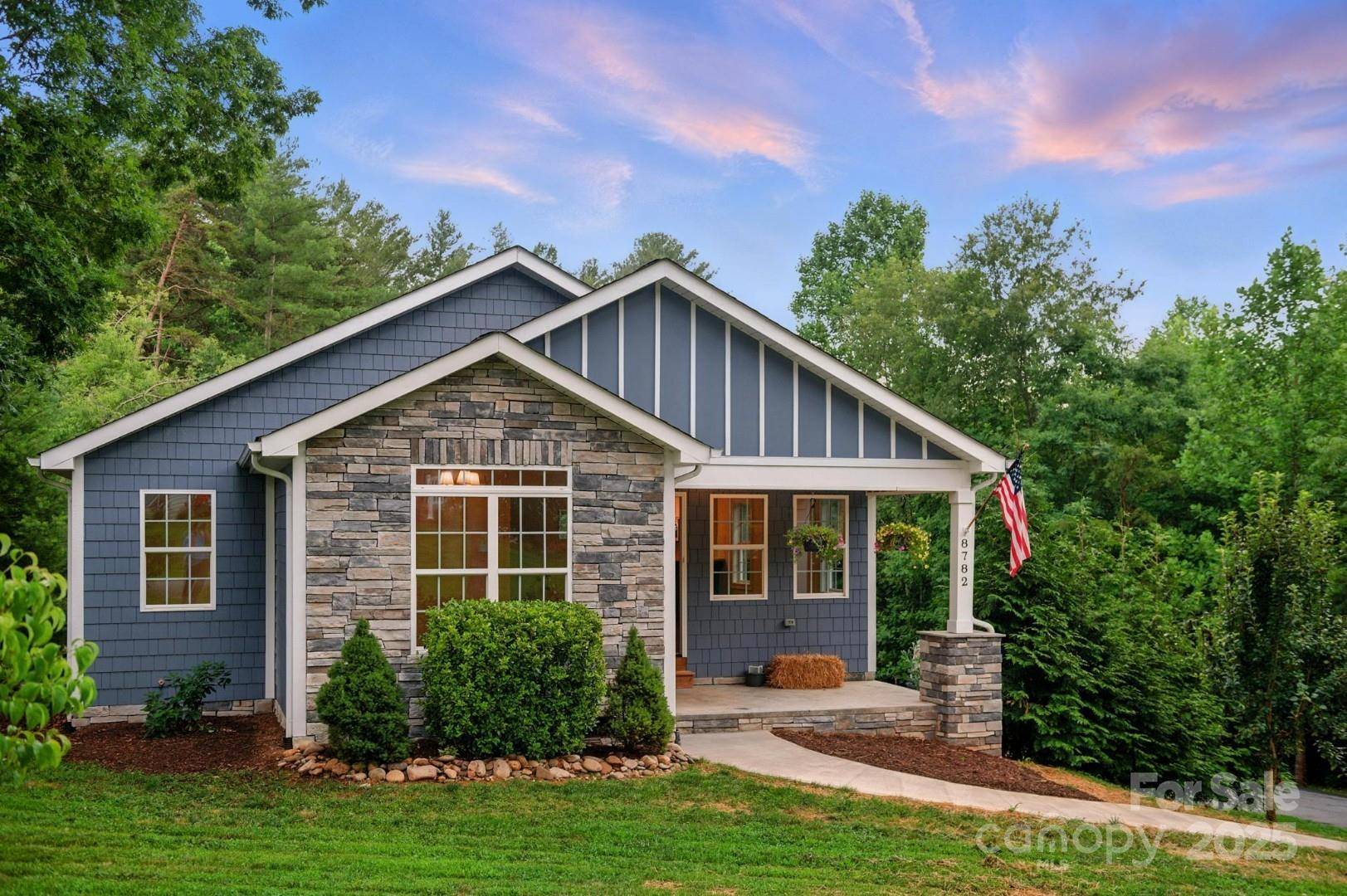 8782 Shepherd CT, Connelly Springs, NC 28612